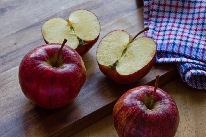 सेब जो भूरे रंग के होते हैं