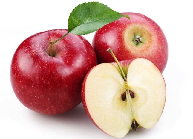 सेब के बीज में साइनाइड होता है