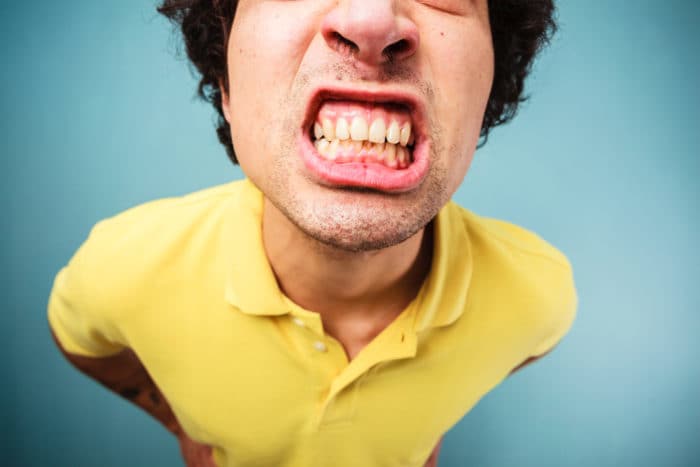कैसे दांत टूटने की आदत से छुटकारा पाने के लिए