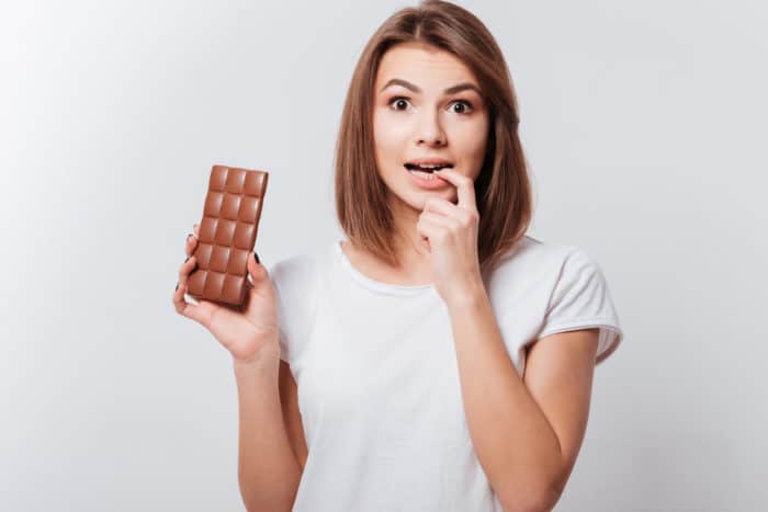 पेट के लिए चॉकलेट खाने के दुष्प्रभाव