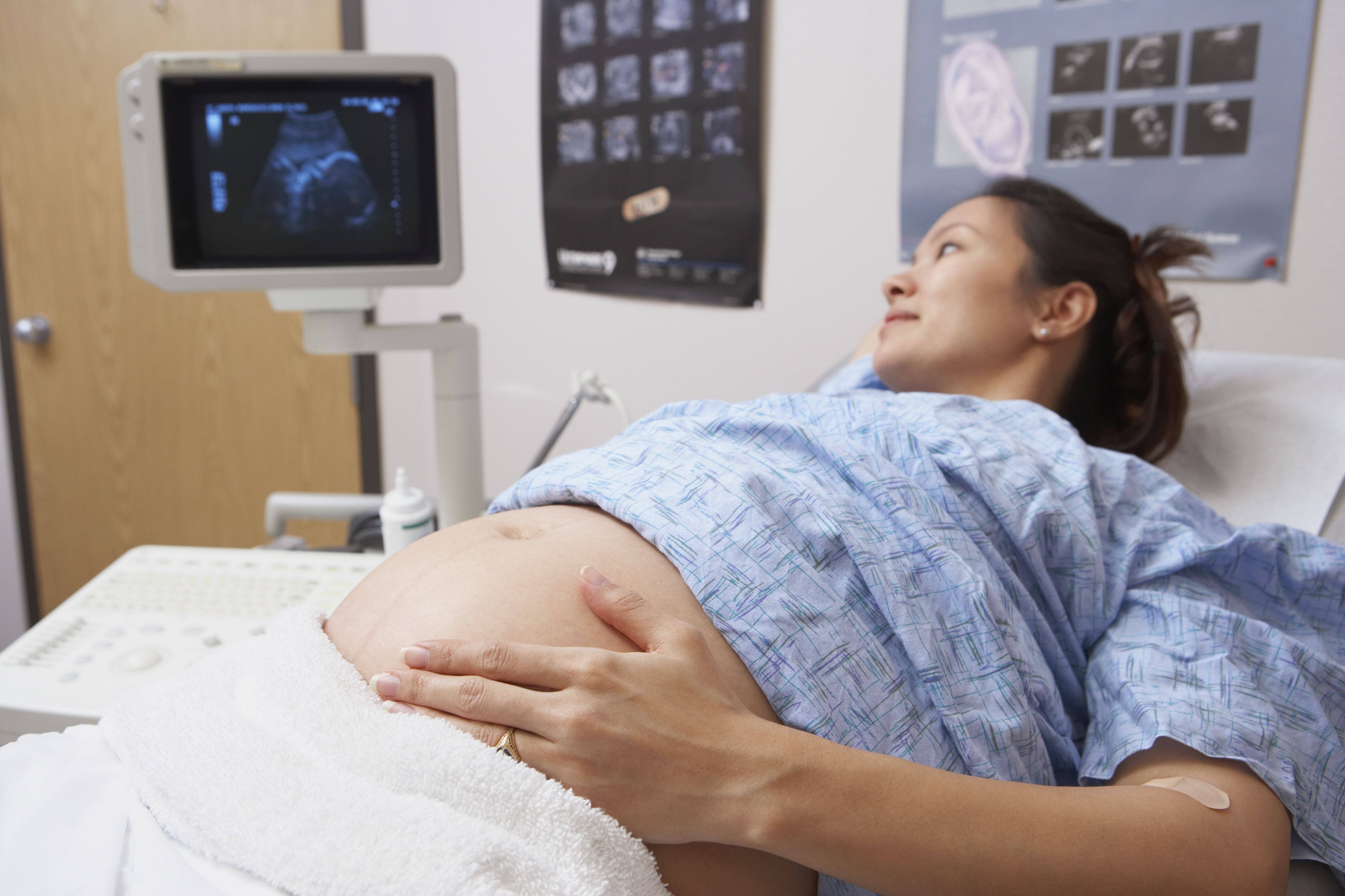गर्भवती महिलाएं कुपोषित हैं