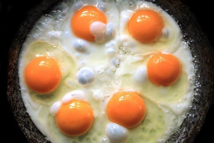अंडे खाने के बारे में मिथक