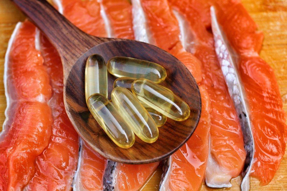 शरीर के स्वास्थ्य के लिए मछली के तेल के 6 लाभ