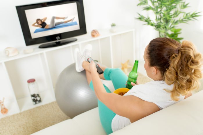 आलसी व्यायाम, जन्मजात जन्म ले सकता है