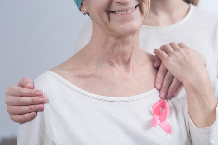 स्तन कैंसर की दवा से ह्रदय रोग का खतरा होता है