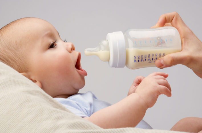 बेबी फार्मूला दूध